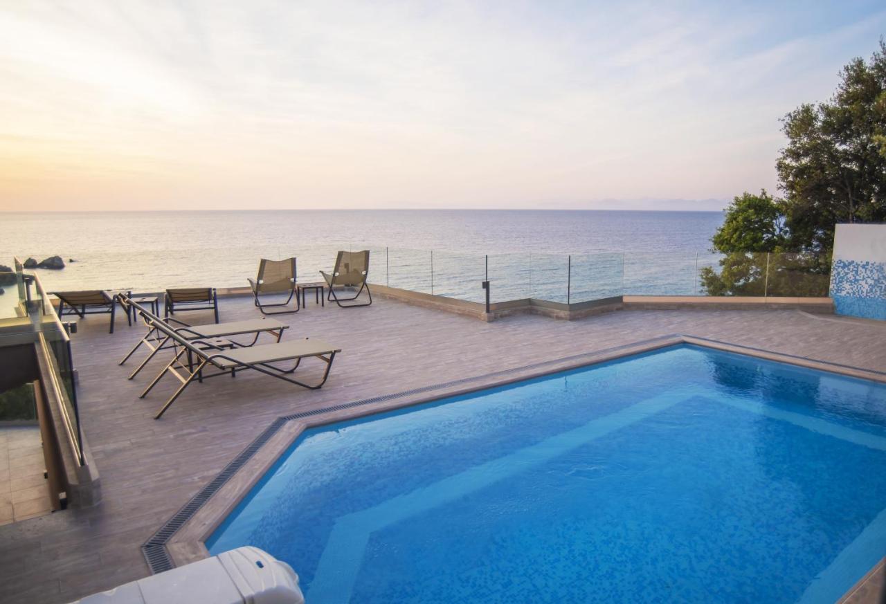 The Ionian View Aparthotel Ayios Nikitas Luaran gambar