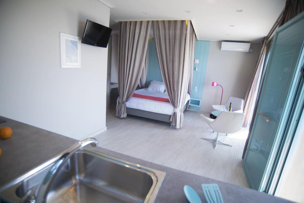 The Ionian View Aparthotel Ayios Nikitas Bilik gambar